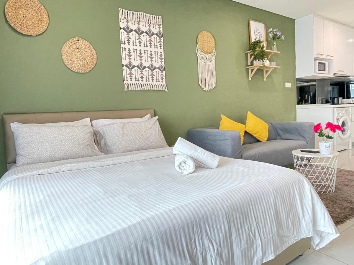 Mercu Summer Suite Klcc By Minshuku Куала Лумпур Екстериор снимка