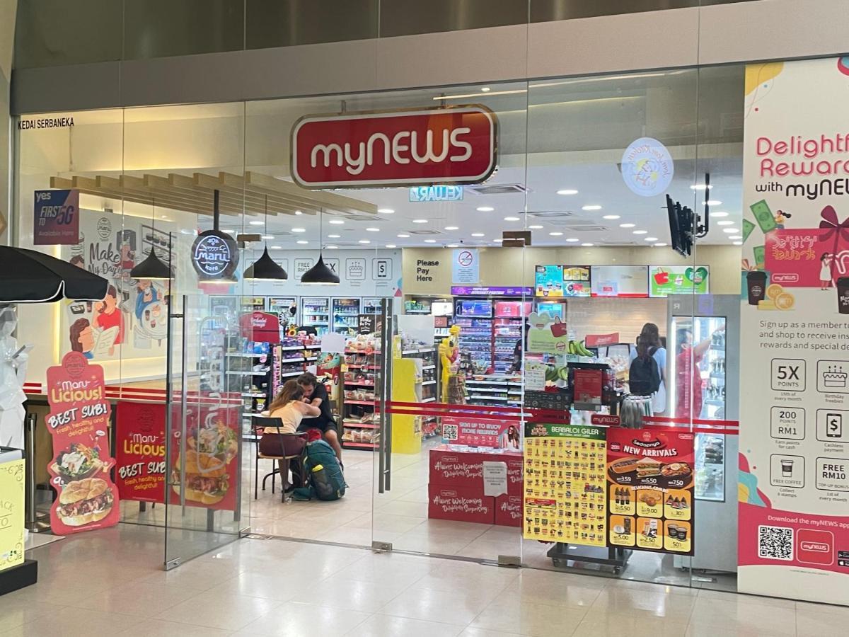 Mercu Summer Suite Klcc By Minshuku Куала Лумпур Екстериор снимка